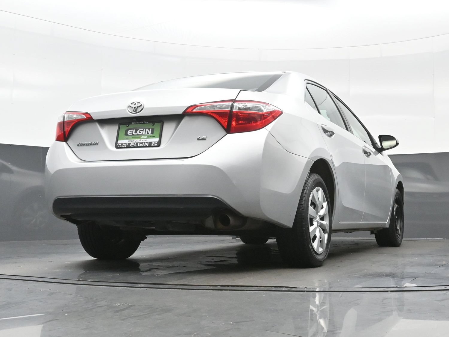 Used 2016 Toyota Corolla LE FWD image 31