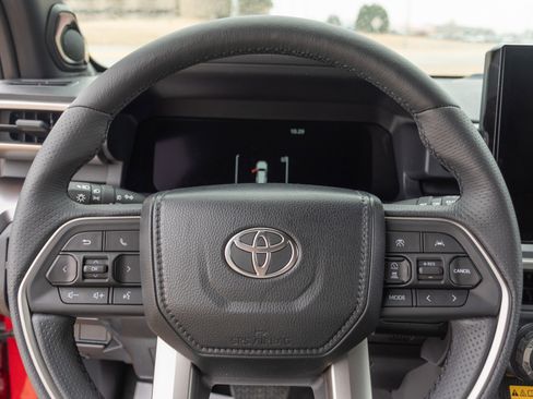 New 2026 Toyota 4Runner TRD Off-Road Premium image 10