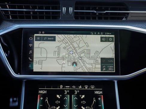 Used 2022 Audi RS 7 Sportback image 31