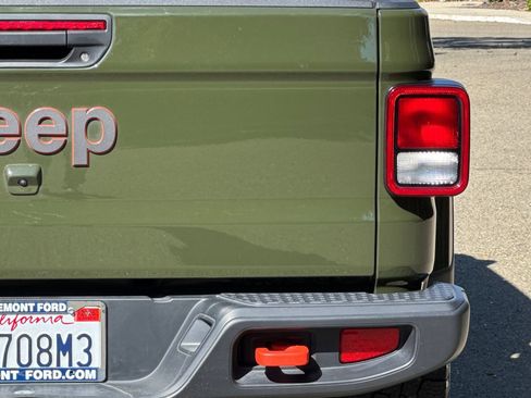 Used 2022 Jeep Gladiator Mojave image 46