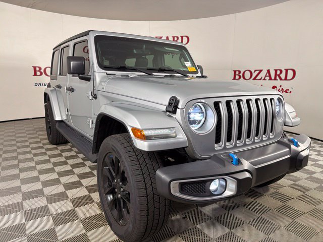 Used 2023 Jeep Wrangler Unlimited Sahara w/ Cold Weather Group AWD/4WD image 1