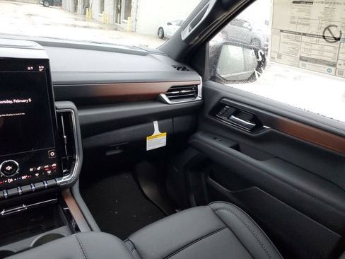 New 2026 GMC Yukon Denali image 15