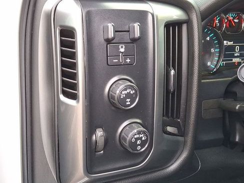 Certified 2018 Chevrolet Silverado 1500 LT w/ All Star Edition image 31