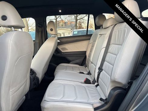 Used 2020 Volkswagen Tiguan SEL Premium R-Line image 15