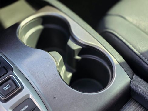 Used 2021 Honda Pilot EX-L image 47