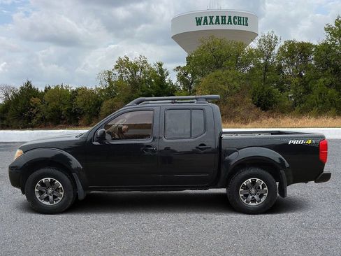 Used 2016 Nissan Frontier PRO-4X w/ Pro-4x Luxury Package AWD/4WD image 2