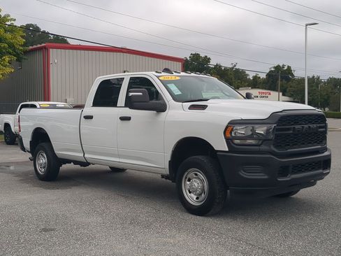 Used 2024 RAM 2500 Tradesman image 11