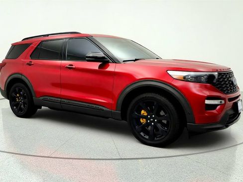Used 2020 Ford Explorer ST w/ ST High-Performance Pack AWD/4WD image 3