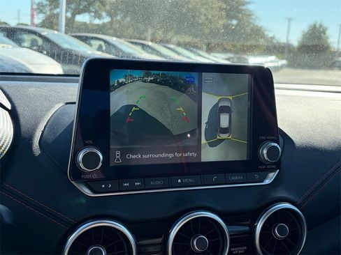 Certified 2025 Nissan Sentra SR w/ SR Premium Package image 16