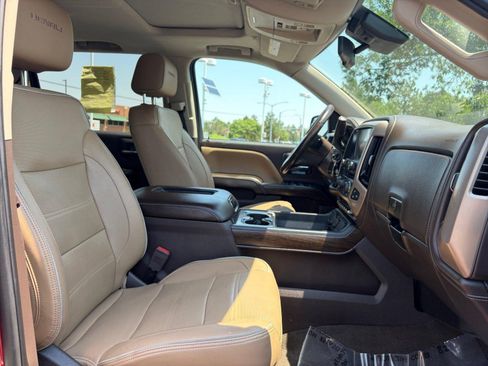 Used 2018 GMC Sierra 1500 Denali w/ Denali Ultimate Package AWD/4WD image 25