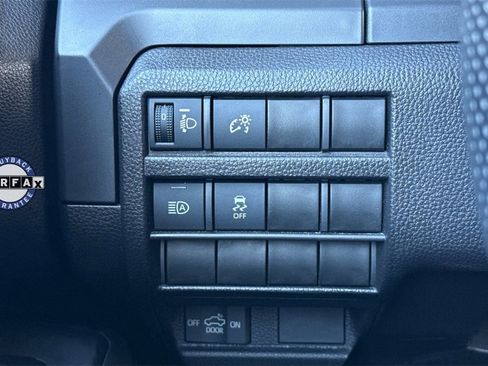 Used 2025 Toyota Tacoma SR image 35