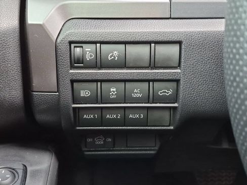 Used 2026 Toyota Tacoma TRD Off-Road w/ TRD Off Road Premium Package AWD/4WD image 18