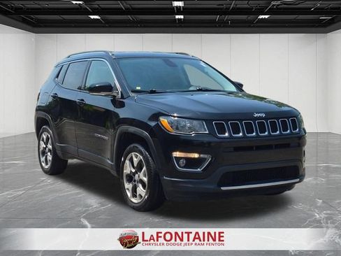 Used 2019 Jeep Compass Limited AWD/4WD image 7
