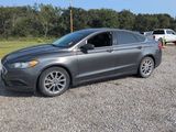 Used 2017 Ford Fusion SE image 2