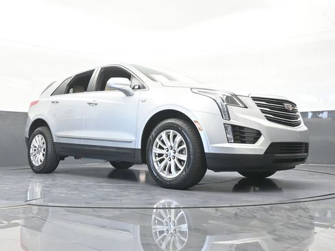 Used 2019 Cadillac XT5 FWD image 60