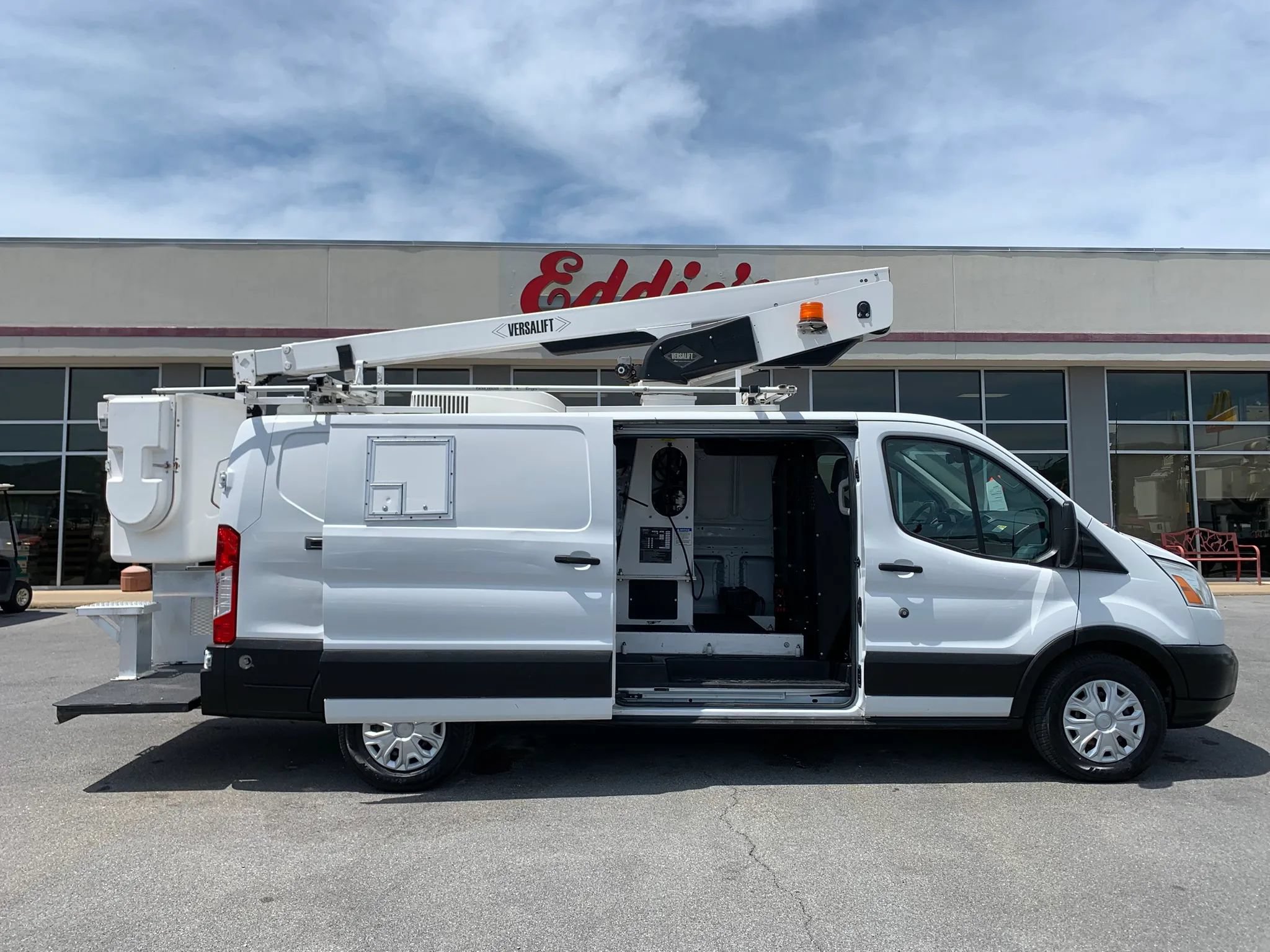 Used 2019 Ford Transit 350 148 Low Roof RWD image 22