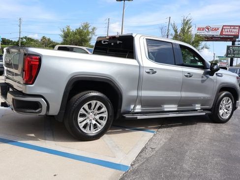Used 2023 GMC Sierra 1500 Denali RWD image 8
