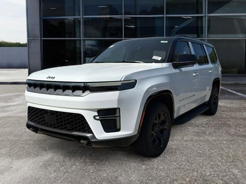 New 2026 Jeep Grand Wagoneer 4WD image 3
