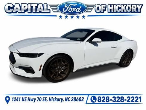 Used 2025 Ford Mustang Premium RWD image 1