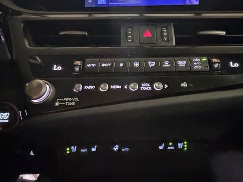 Used 2023 Lexus ES 350 w/ Premium Package FWD image 19