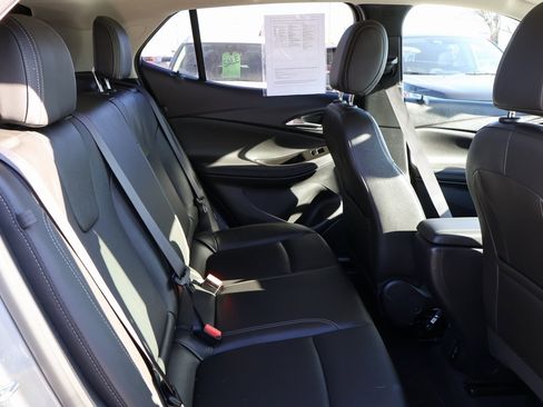 Used 2024 Buick Encore GX Sport Touring image 14