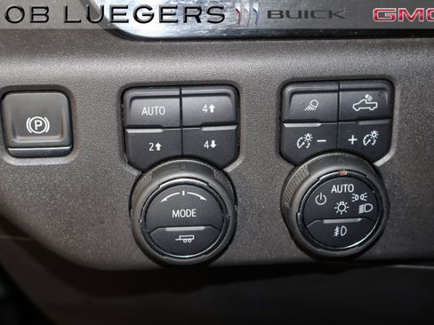 Certified 2024 Chevrolet Silverado 1500 LTZ w/ LTZ Convenience Package II image 26