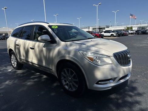 Used 2014 Buick Enclave Leather FWD image 7