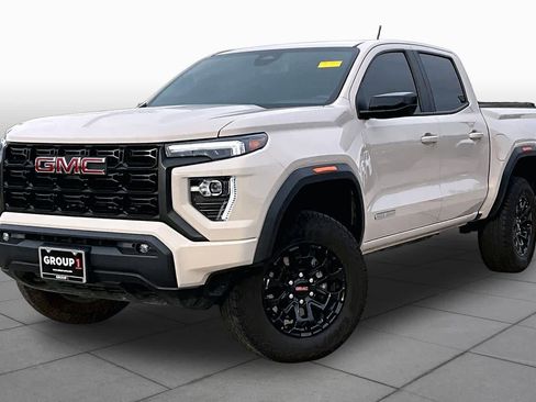 Certified 2026 GMC Canyon Elevation w/ Convenience Package RWD image 2