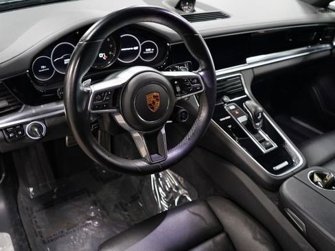 Used 2018 Porsche Panamera 4S AWD/4WD image 11