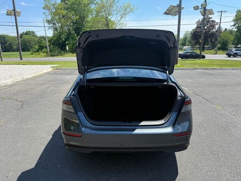 Used 2023 Honda Accord EX image 29