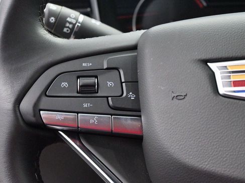 Certified 2025 Cadillac XT6 Luxury FWD image 20