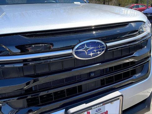 Used 2025 Subaru Forester Touring image 30