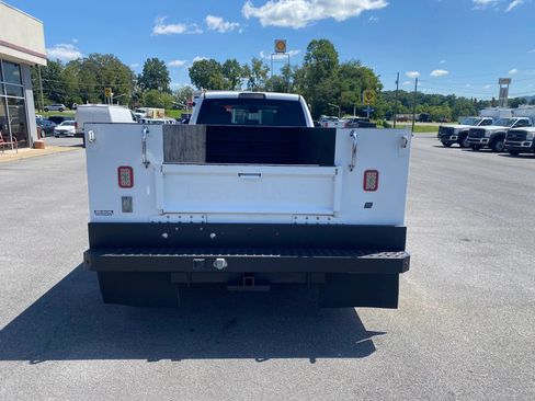 Used 2018 RAM 3500 Tradesman AWD/4WD image 6
