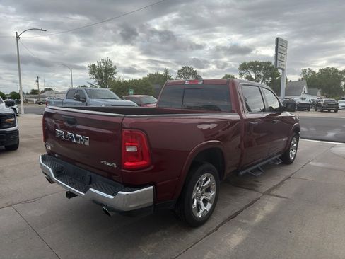 Used 2025 RAM 1500 Big Horn AWD/4WD image 3