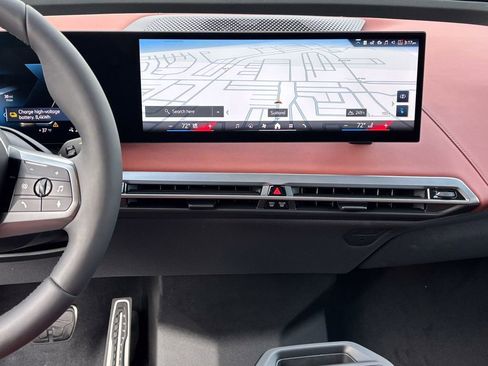 Used 2026 BMW iX xDrive45 image 24