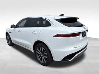 New 2026 Jaguar F-PACE R-Dynamic S video 3