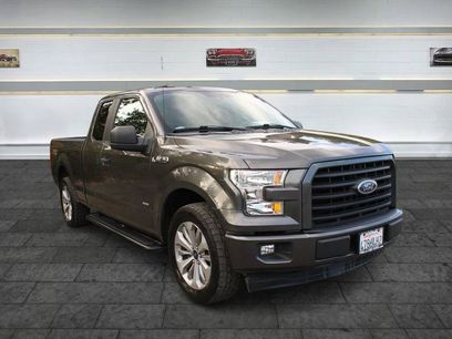 Used 2017 Ford F150 XL w/ Equipment Group 101A Mid
