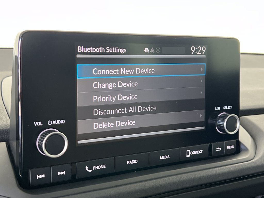Used 2023 Honda Accord LX image 37