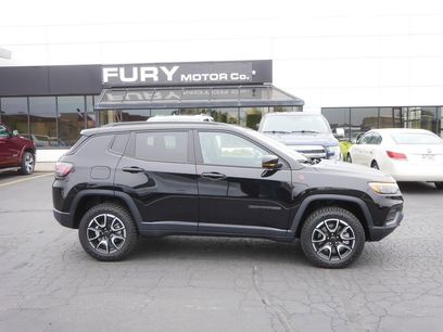 Used 2025 Jeep Compass Trailhawk w/ Trailhawk Elite Group