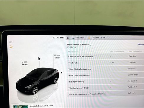 Used 2024 Tesla Model Y Long Range AWD/4WD image 11