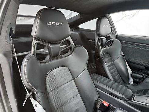 Used 2019 Porsche 911 GT3 RS RWD image 14