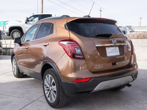 Used 2017 Buick Encore Preferred image 4