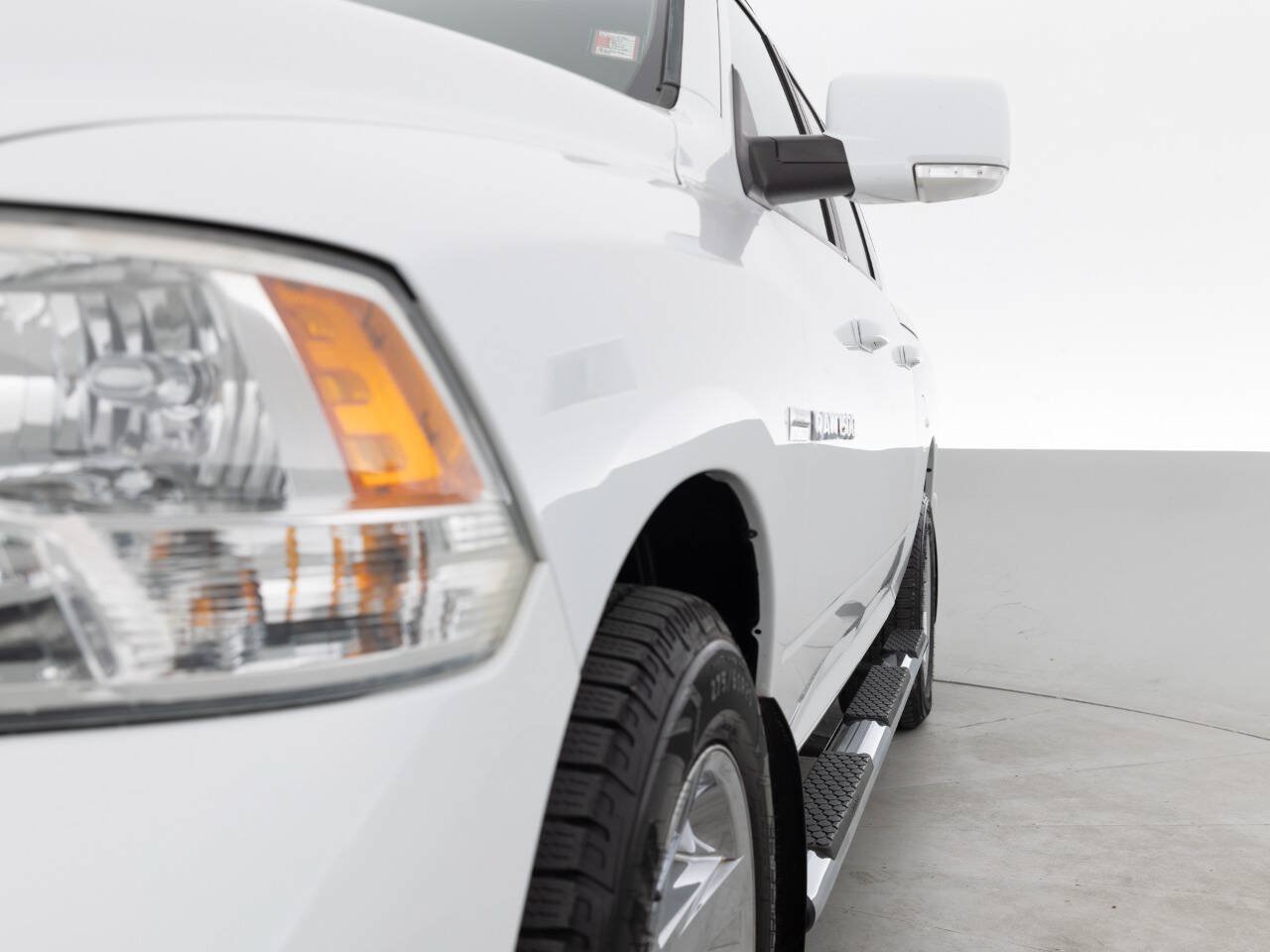 Used 2011 RAM 1500 Sport w/ Sport Premium Group AWD/4WD image 12