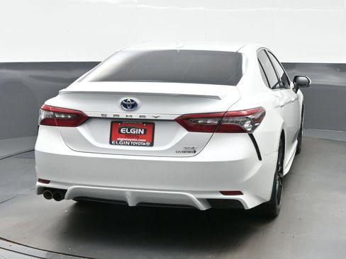 Used 2022 Toyota Camry XSE w/ Cold Weather Package FWD image 5