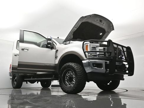 Used 2019 Ford F350 King Ranch w/ King Ranch Ultimate Package AWD/4WD image 51