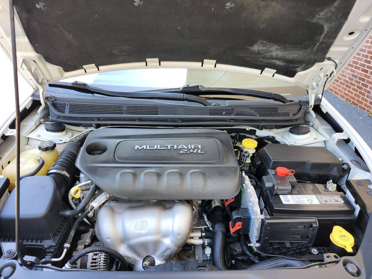Used 2015 Dodge Dart SXT FWD image 15