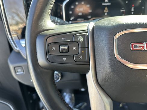 Used 2025 GMC Sierra 1500 SLT image 19