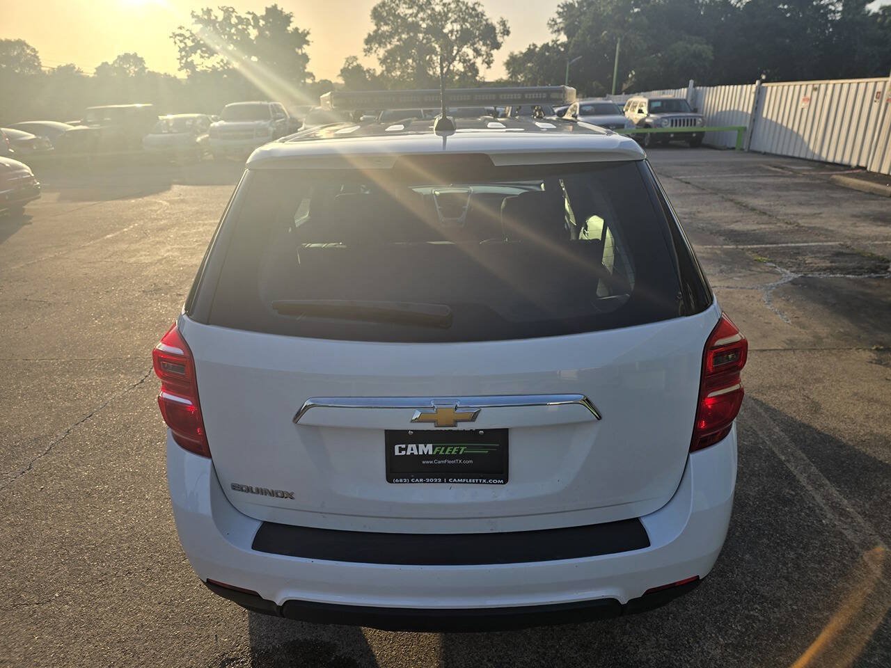 Used 2017 Chevrolet Equinox LS AWD/4WD image 12