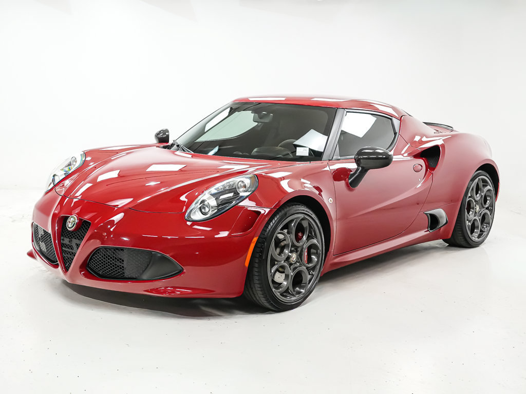 Used 2015 Alfa Romeo 4C Launch Edition w/ Convenience Group RWD image 1