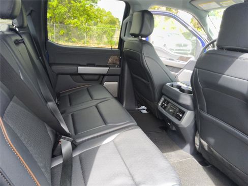 New 2026 Ford F250 Lariat w/ Lariat Ultimate Package image 23